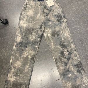 Abercrombie & Fitch Gray Camouflage Baggy Pants